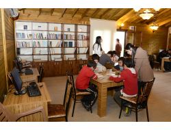 Adana'da 5 Mahalleye Okuma Salonu Yapıldı