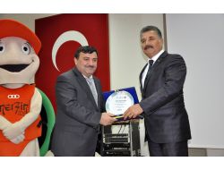 Toroslar Belediye Başkanı Hamit Tuna'ya Yılın Spor Adamı Ödülü