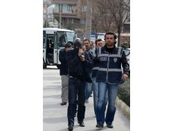 Ünlü Firmaların Mallarını Nakliye Sırasında Çalan Örgüt Çökertildi