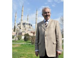 Vali Duruer: Selimiye’nin Görüntüsünü Bozan Lüzumsuz Şeyleri Kaldırıyoruz