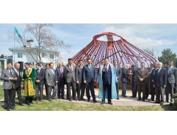 Kazaklar, Ankara’da ‘nevruz’ Kutladı