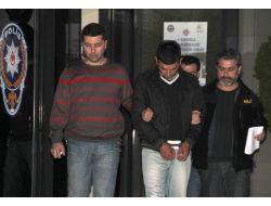 Cezaevinden Kaçtı, 9 Otomobil Daha Çaldı