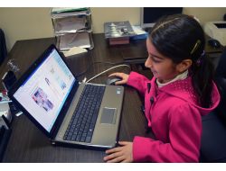 Çocukların İnternette 'Elbise Giydirme' Oyunu, Pahalıya Mal Oluyor