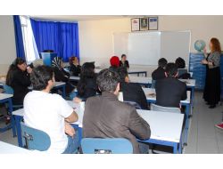 Üniversitelerden Kadın Kent Gönüllülerine Akademik Destek