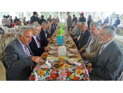 Bu Kermesin Geliri Öğrencilere Burs Olacak