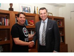 Beşiktaş’a Maçlarını İzmir’de Oynaması İçin Davet