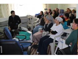 Hakkari'de Bayanlara Sağlık Eğitimi