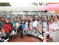 Down Sendromlu Çocuklar, Sertifikalarını Aldı