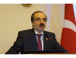 Validen Bölge Müdürlerine Kutlamaları Vatandaşa Ulaşacak Şekilde Yapın Uyarısı