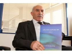 Şair Vekilin 40 Yıllık Şiirleri 'Göç Yolu Konakları'nda