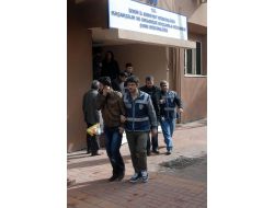 İnternet Üzerinden Banka Hesaplarını Boşaltan Çete Adliyede