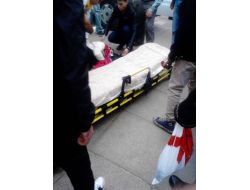 Eski Nişanlısını Sokak Ortasında Bıçakladı