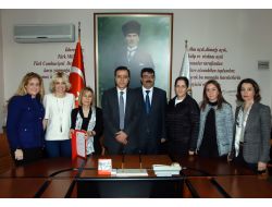 Minik Kalplerle El Ele Derneği’nden Çocuk Evlerine Destek