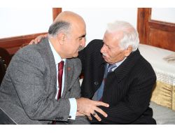 Çanakkale Şehidi Amcalarının Mezarını 96 Yıl Sonra Buldular