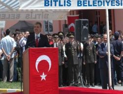Cumhurbaşkanı Gül: Farklılıklarımız Zenginliğimizdir (2)