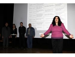 Ankara Yenimahalle’de ‘toplum Ve Şizofreni’ Konuşuldu