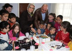 Başkan Ve Eşi 50 Çocuğun Doğum Gününü Kutladı