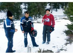 Kartalkaya'da Kaybolan Abd'li Öğretmeni Jandarma 17 Dakikada Buldu