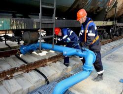 Rusya'nın Belarus'a Petrol Sevkiyatını Durdurduğu İddia Edildi, Fiyatlar 80 Doları Aştı!