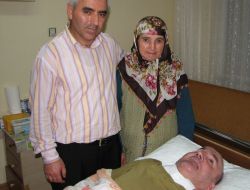 Bitkisel Hayattaki Babasına 7 Yıldır Gözü Gibi Bakıyor