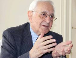 Cizre Kaymakamlığı İlçenin Tarihini Kitaplaştırdı