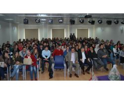 Vakfıkebir'de 'Trafik Kabare' İsimli Oyun Büyük Beğeni Topladı