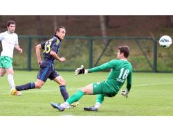 Fenerbahçe, Üsküdar Anadolu İle Antrenman Maçı Yaptı