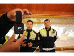 Mersin'de Trafik Polisleri Denetimlerde Yaka Kamerası Kullanıyor
