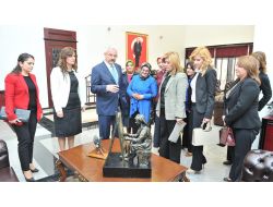 Vali Cerrah: Hediyelerinizi Yer Fıstıklı Ürünlerden Seçin