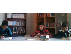 Hacı Kemal Erimez Akademi Yurdu'nda Kitap Okuyanlar Ödüllendirildi