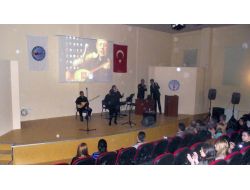 Dpü Öğrencileri Neşet Ertaş'ı Türküleriyle Andı