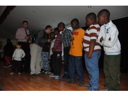 Türk Doktorlar, Nijer'in Güllerini Bağrına Bastı