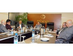 Bilişimciler, Kalifiye Eleman Bulamamaktan Dertli