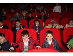 Sivas'ta 500 Çocuk İlk Kez Tiyatro İzledi