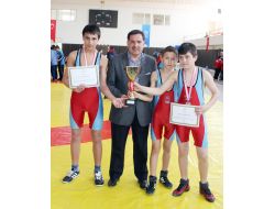 Sarıçam Belediyesi'nin İki Sporcusu Türkiye 3.'sü Oldu