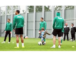 Bursaspor'da Futbolcular, Anaokulu Öğrencileriyle Moral Buldu