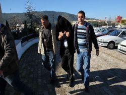 Evden Kaçan Öğrenciler Darp Edilince Polise Başvurdu