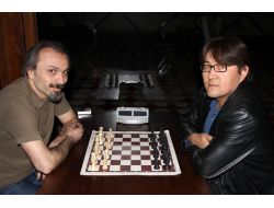 Hekimler Satranç Turnuvasınde Ter Döktü