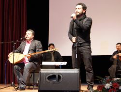 Çanakkale Türküsü'nün Kürtçesi Batman’ı Gözyaşına Boğdu