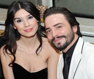 Ahmet Kural nişanı attı!