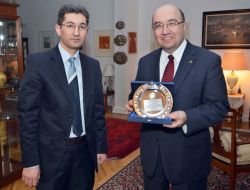 Büyükelçi Samsar, Türkçe Olimpiyatlarına Katılan Öğrencileri Kabul Etti