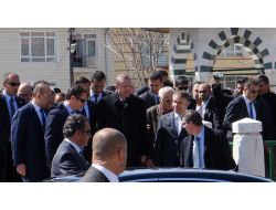 Başbakan Cuma Namazını Aksa Camii'nde Kıldı