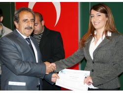 Girişimcilik Kursunu Tamamlayanlar Sertifikalarını Aldı