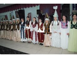 Kırgız Öğrenciler Tarsusluların Gönüllerini Fethetti