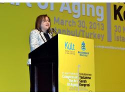 Bakan Şahin: Evlatların En Büyük Yatırımı; Anne Babaya İyi Bakmaktır