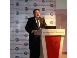 'Türkiye, Abd Gibi Başarılı Olmak İçin Vakıf Sistemini Oturtmalı'