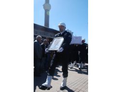 Roth'un Konvoyundaki Kazada Şehit Olan Polis, Dualarla Uğurlandı