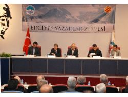 Türkiye'nin Önde Gelen Yazarları 'Erciyes Yazarlar Zirvesi'nde Buluştu