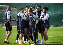 Kasımpaşa, Önce Çalıştı Sonra Kampa Girdi