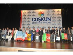 Matematik Yarışmasında Dereceye Girenlere Ödülleri Verildi